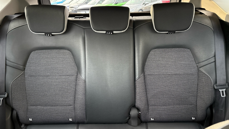 Renault Captur 1.0 TCE 90 Techno 5dr Petrol Hatchback